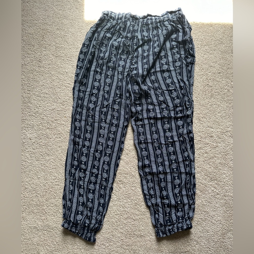Navy Blue and White Patterned Women's Pants - Picture 8 of 10